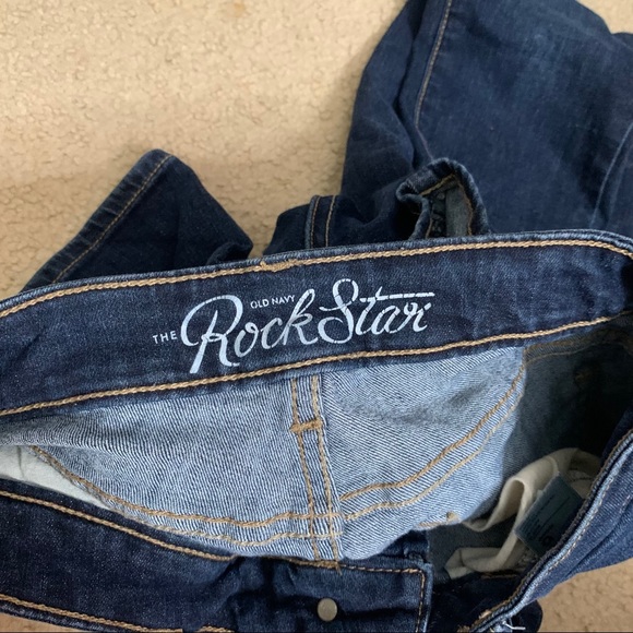 Old Navy The Rockstar Size 6 Regular Jeans - Picture 5 of 9